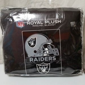 NFL Oakland Raiders Blanket